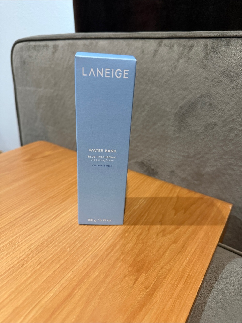 LANEIGE Water Bank Blue Hyaluronic Cleansing Foam - Sky Blue Packaging